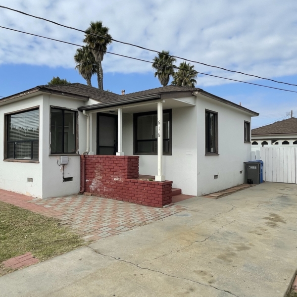 616 Bennett driveway new